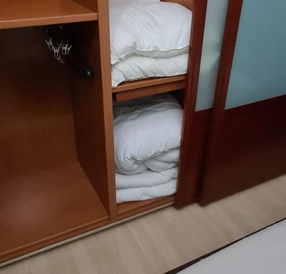 Acogedor Apartamento Girona Centro Daire 0*,
